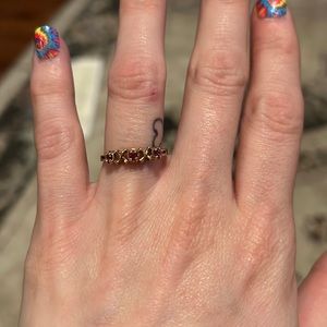 Beautiful oxoxo ruby ring